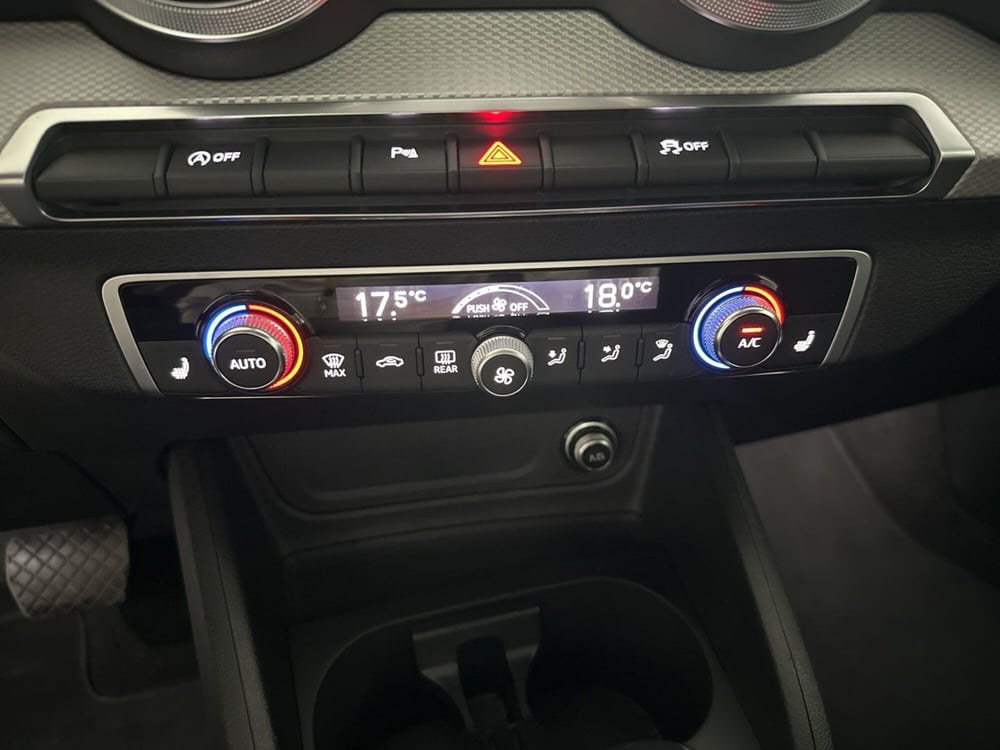Audi Q2 usata a Napoli (18)
