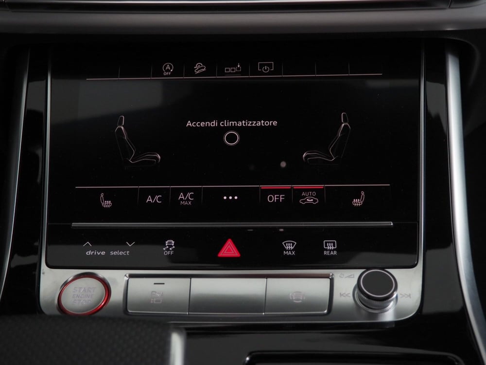 Audi Q8 Sportback usata a Palermo (10)