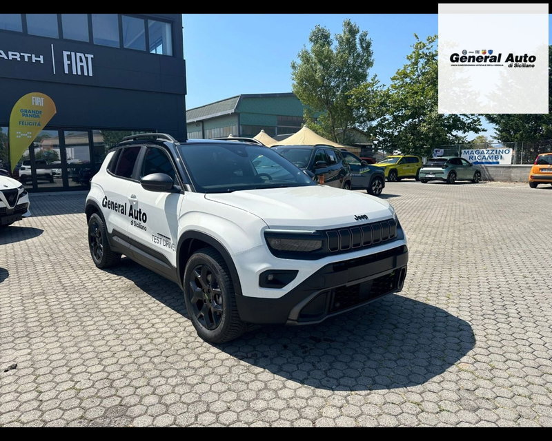 Jeep Avenger nuova a Lucca