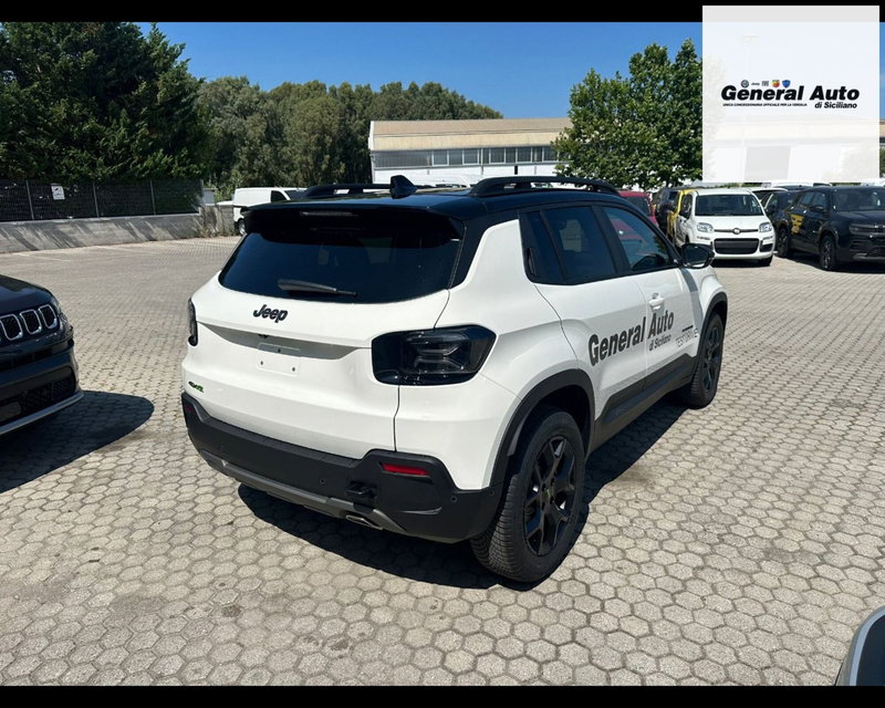 Jeep Avenger nuova a Lucca (9)