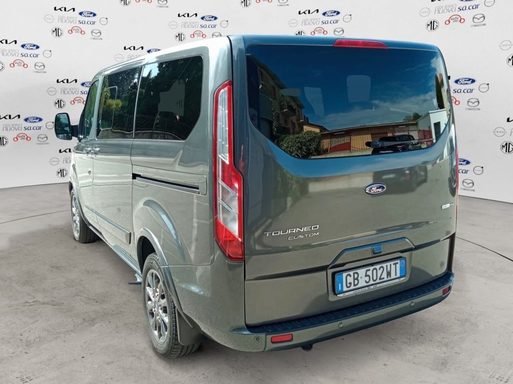 Ford Tourneo Custom usata a Novara (5)