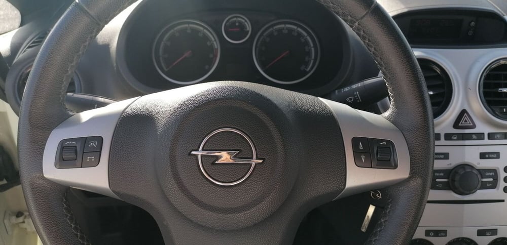Opel Corsa usata a Pistoia (14)