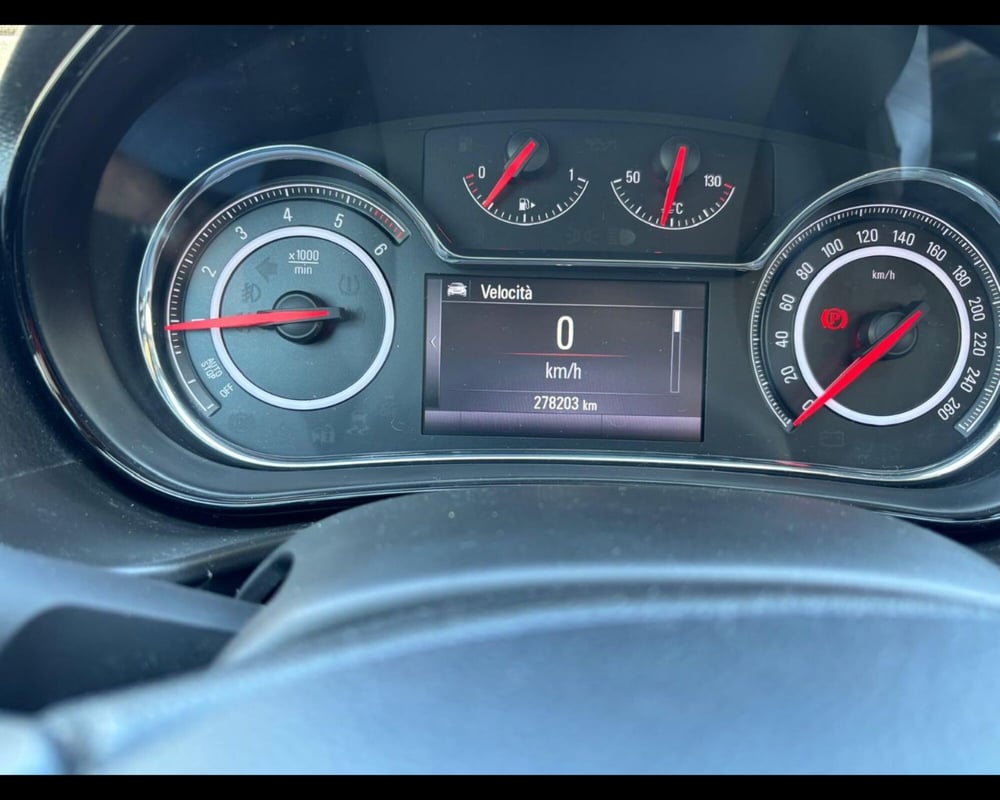 Opel Insignia Station Wagon usata a Ravenna (11)