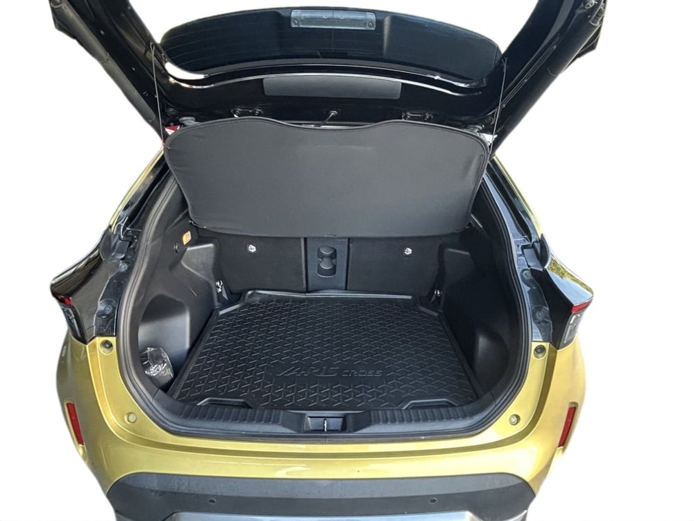 Toyota Yaris Cross usata a Bergamo (11)