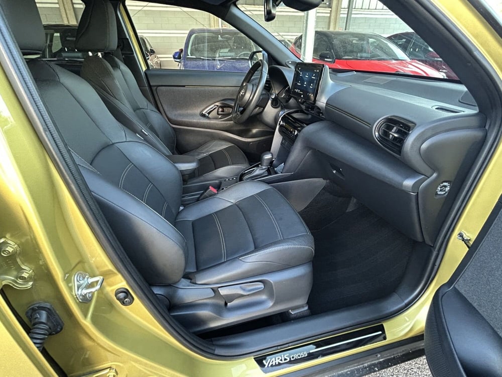 Toyota Yaris Cross usata a Bergamo (7)