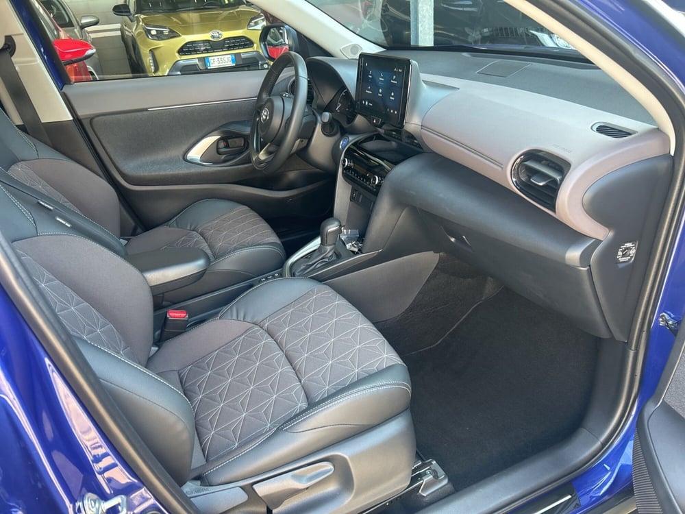 Toyota Yaris Cross usata a Bergamo (7)