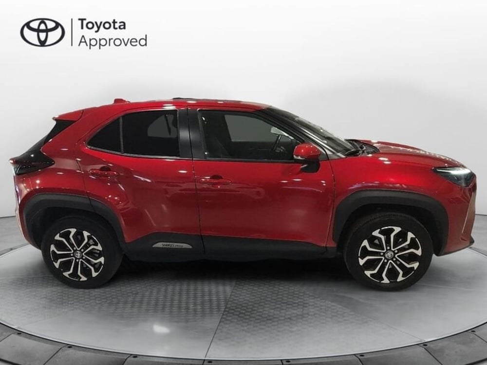 Toyota Yaris Cross usata a Bergamo (11)