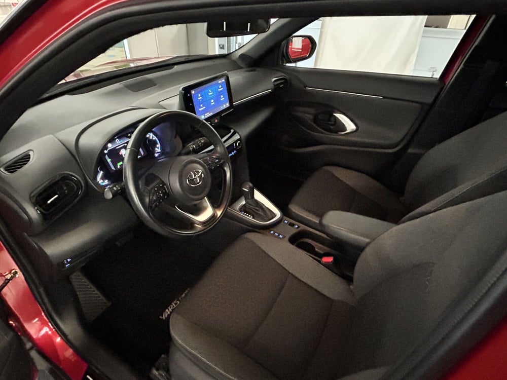 Toyota Yaris Cross usata a Bergamo (13)