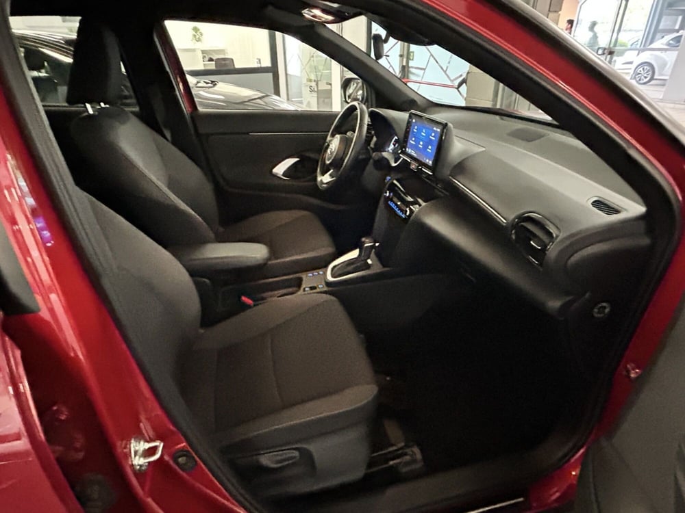 Toyota Yaris Cross usata a Bergamo (7)