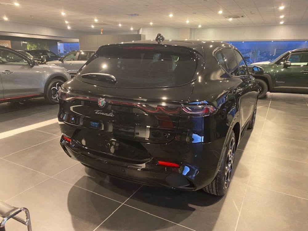 Alfa Romeo Tonale nuova a Benevento (8)