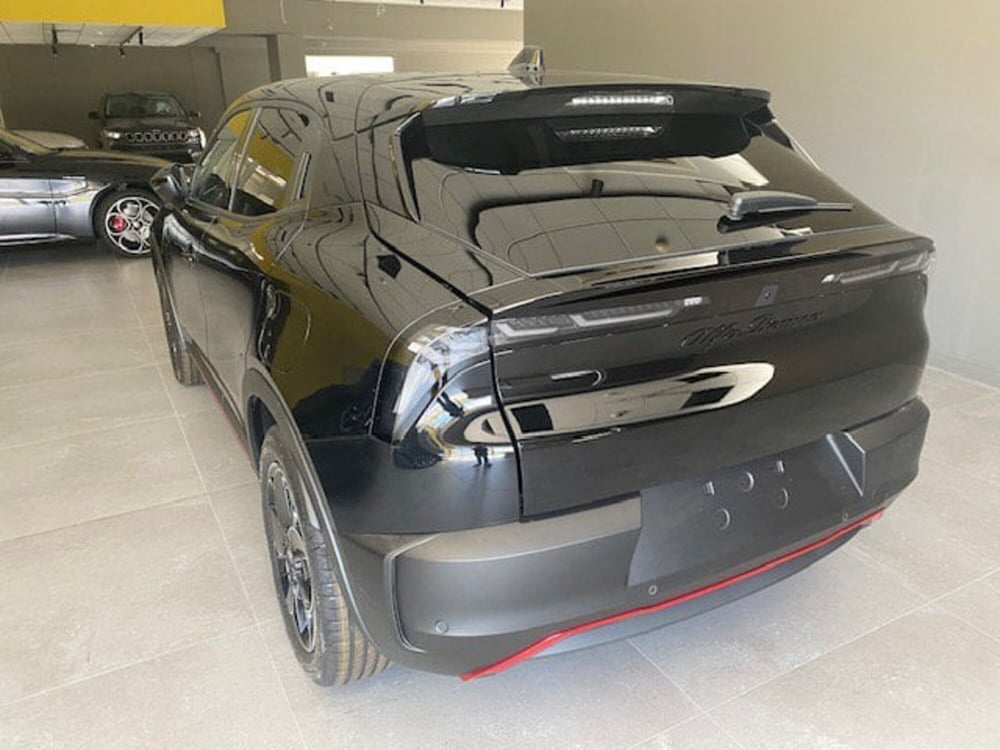 Alfa Romeo Junior nuova a Benevento (17)