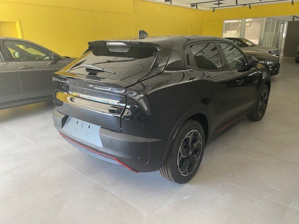 Alfa Romeo Junior nuova a Benevento (18)