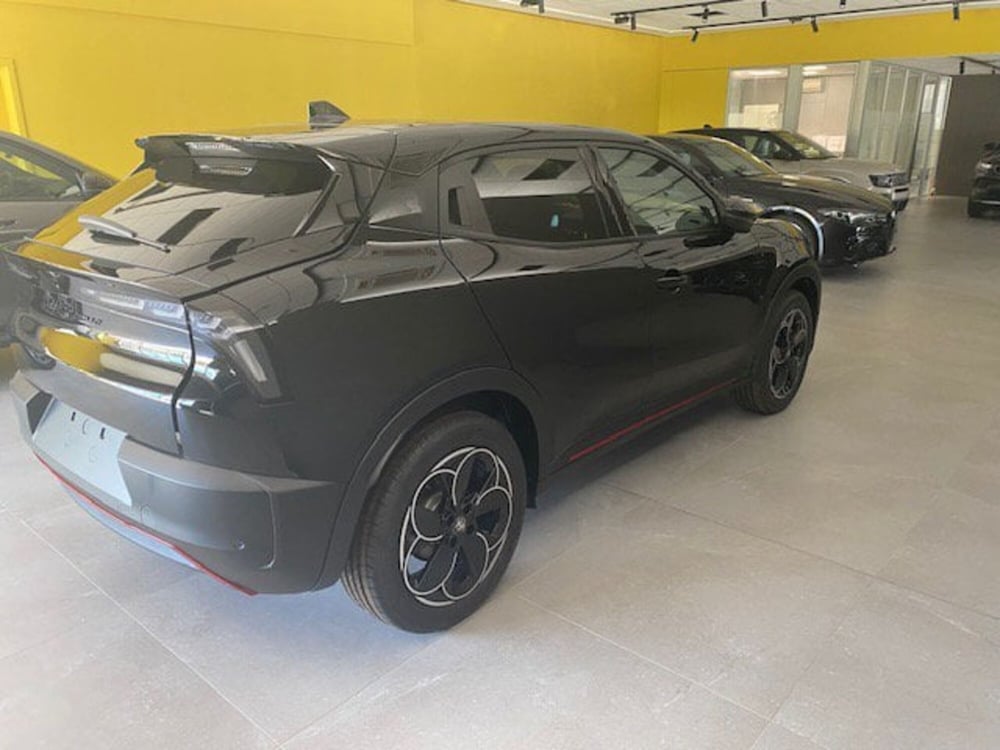 Alfa Romeo Junior nuova a Benevento (19)