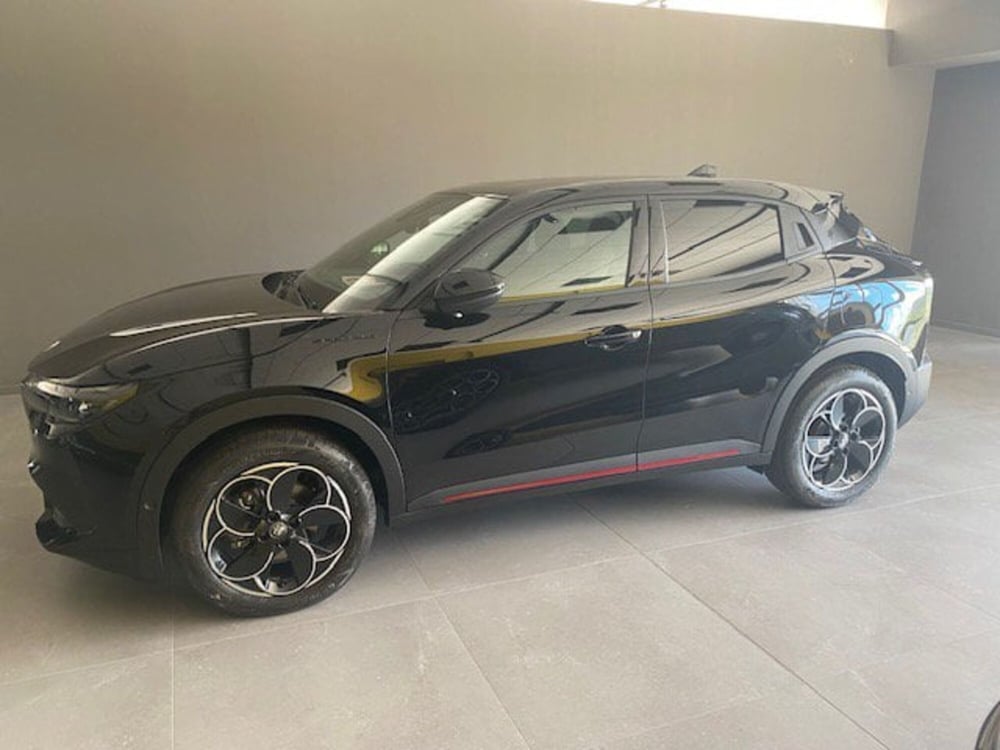 Alfa Romeo Junior nuova a Benevento (4)