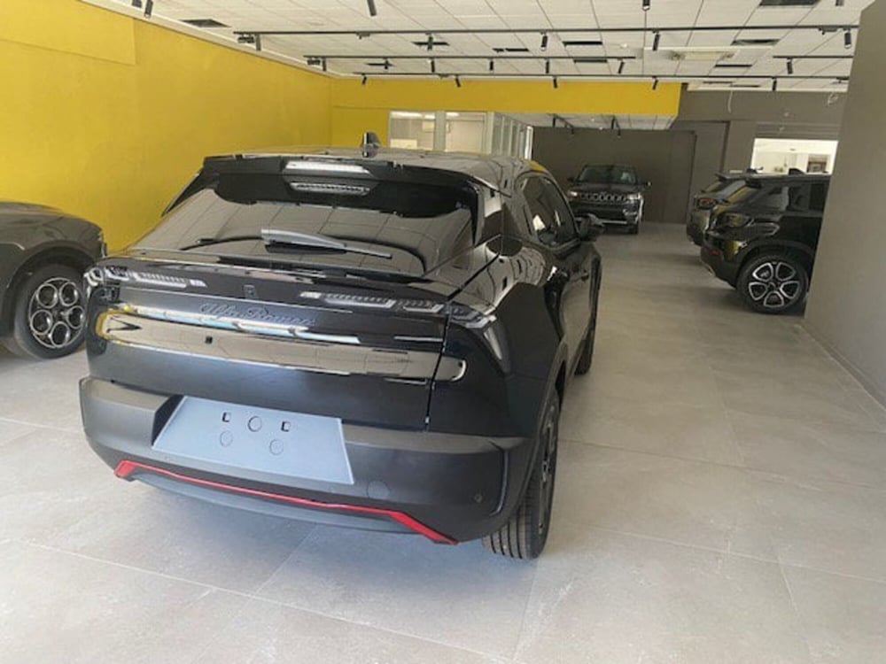 Alfa Romeo Junior nuova a Benevento (9)