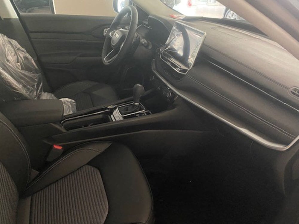 Jeep Compass nuova a Benevento (17)