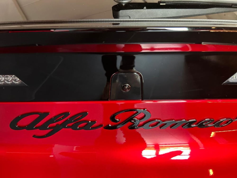 Alfa Romeo Junior nuova a Avellino (13)