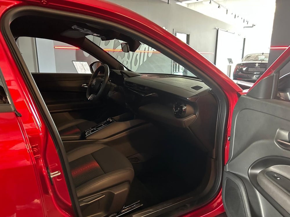 Alfa Romeo Junior nuova a Avellino (19)
