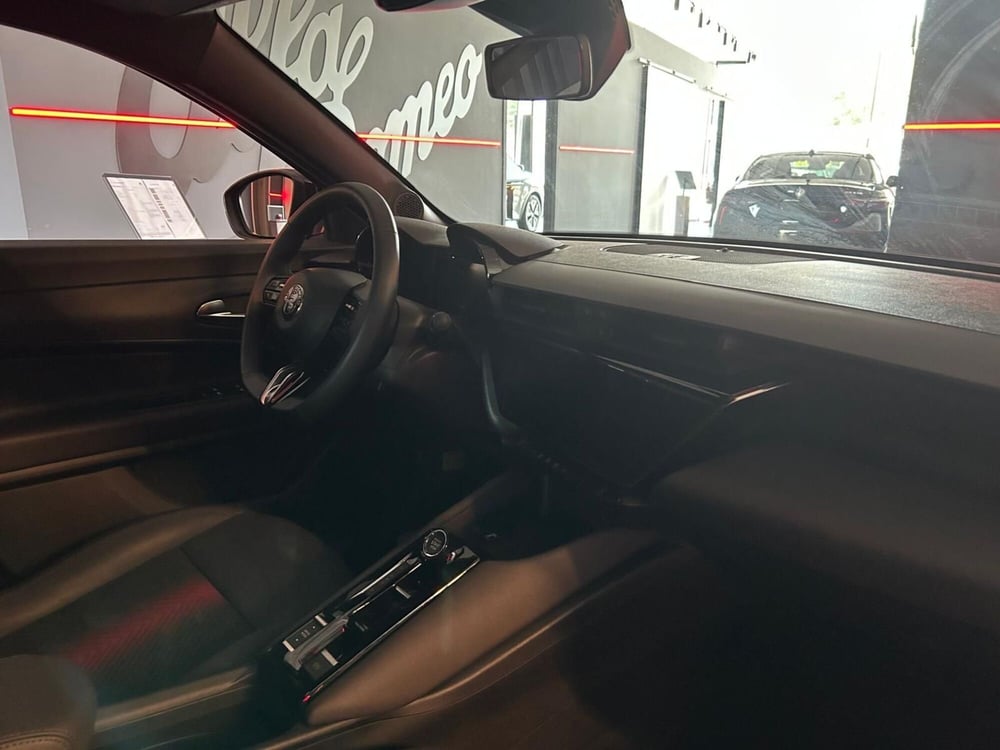Alfa Romeo Junior nuova a Avellino (20)