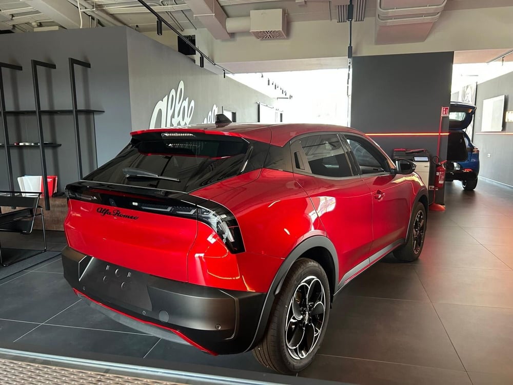 Alfa Romeo Junior nuova a Avellino (3)