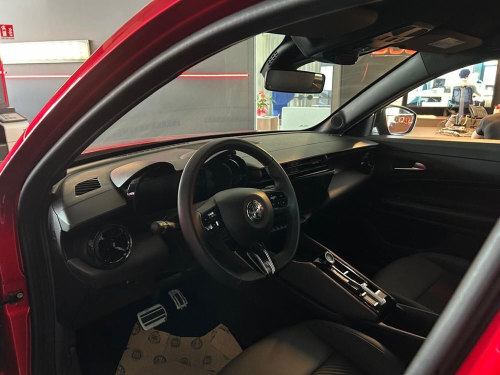 Alfa Romeo Junior nuova a Avellino (6)