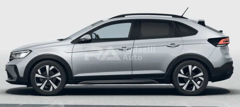Volkswagen Taigo nuova a Lecco (2)