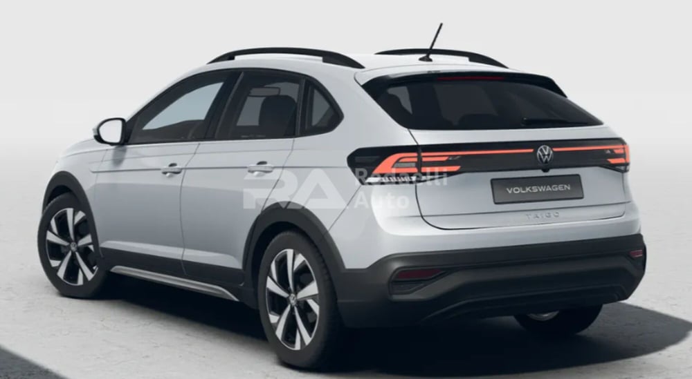 Volkswagen Taigo nuova a Lecco (3)