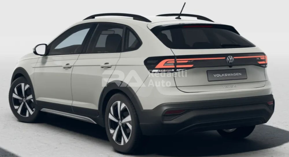 Volkswagen Taigo nuova a Lecco (3)