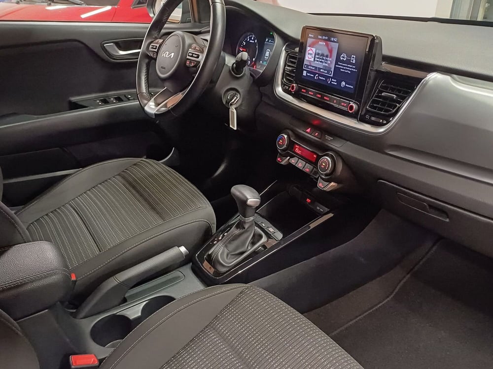 Kia Stonic usata a Salerno (12)