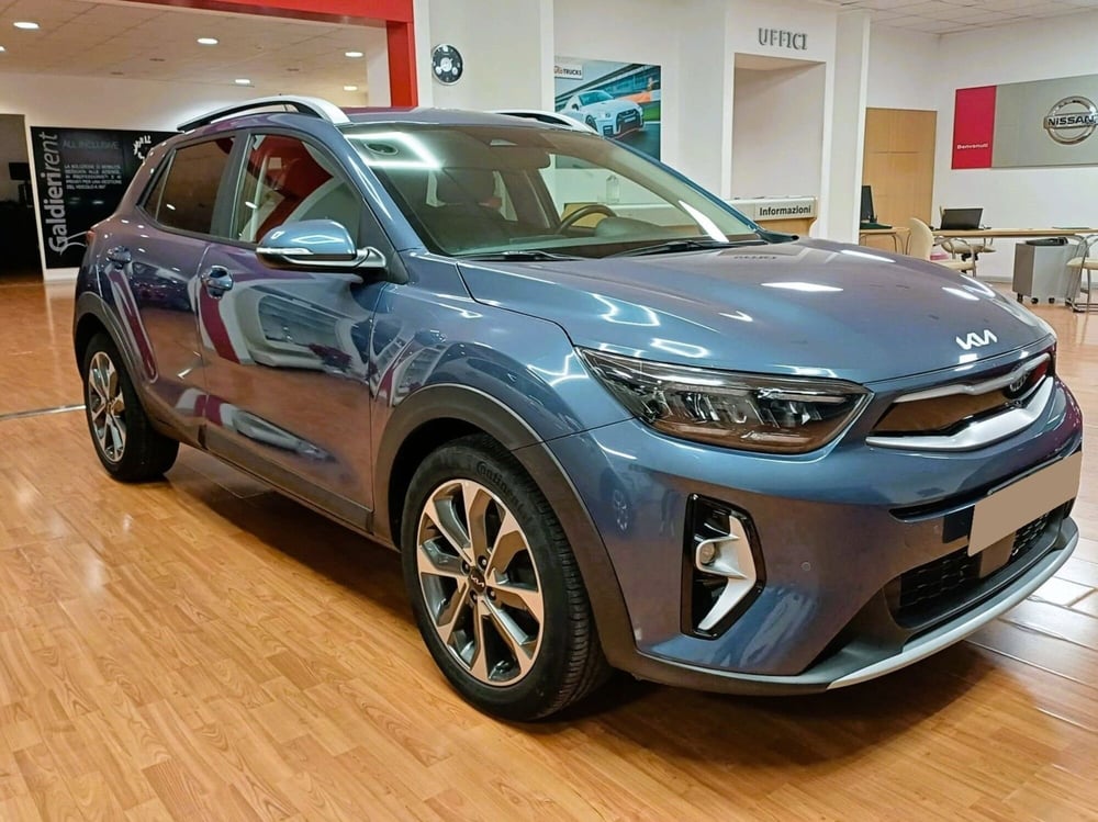 Kia Stonic usata a Salerno (2)