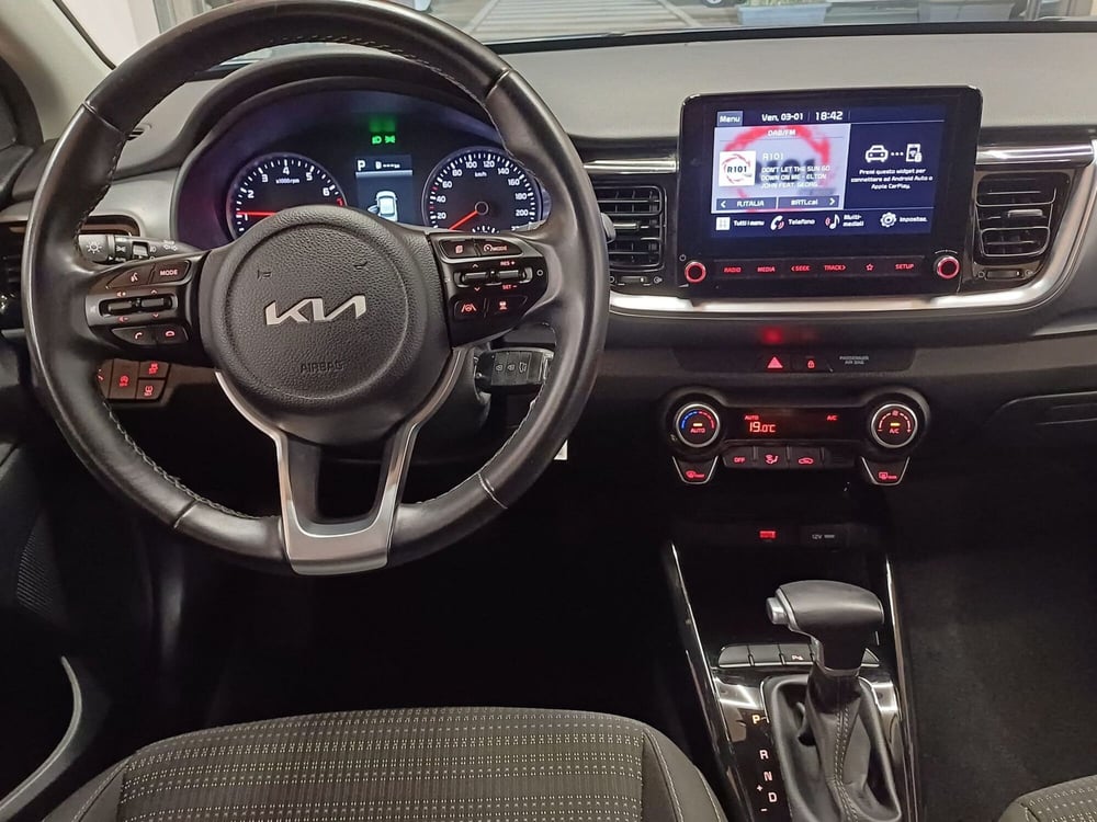 Kia Stonic usata a Salerno (5)