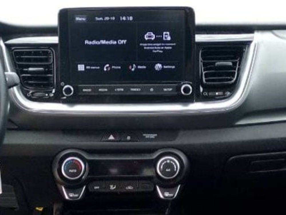 Kia Stonic usata a Salerno (15)
