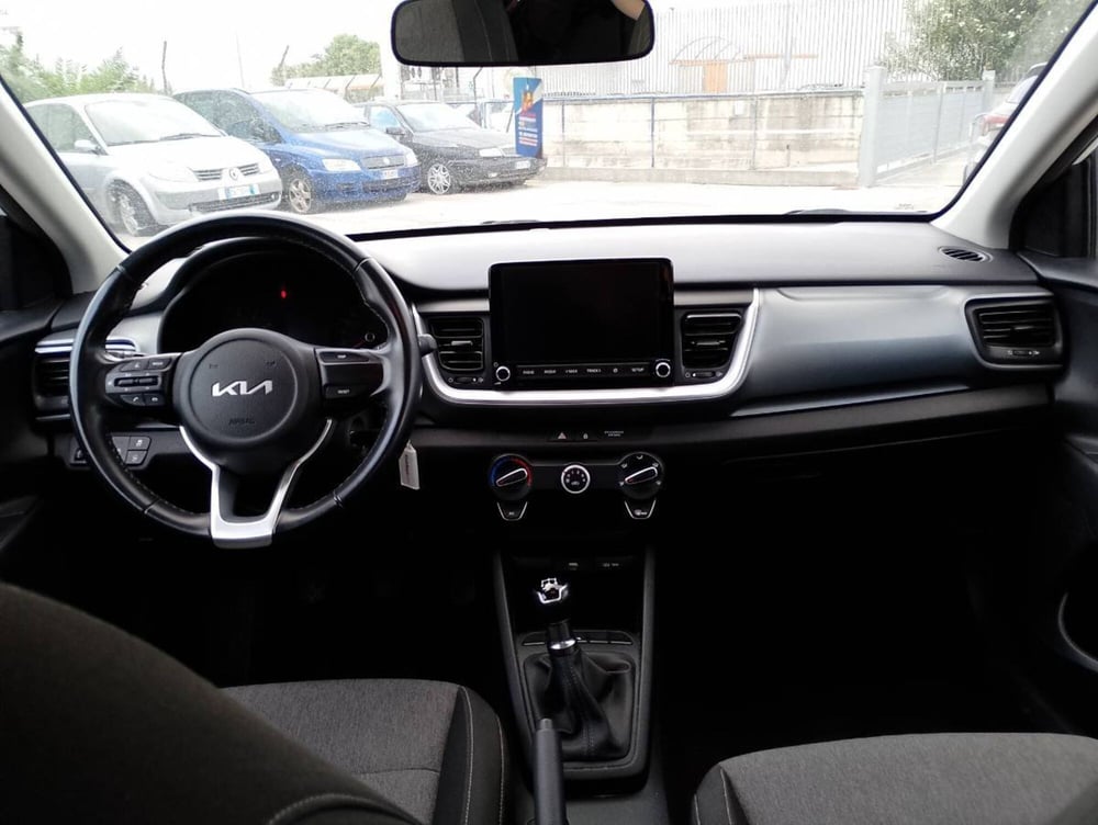 Kia Stonic usata a Salerno (5)