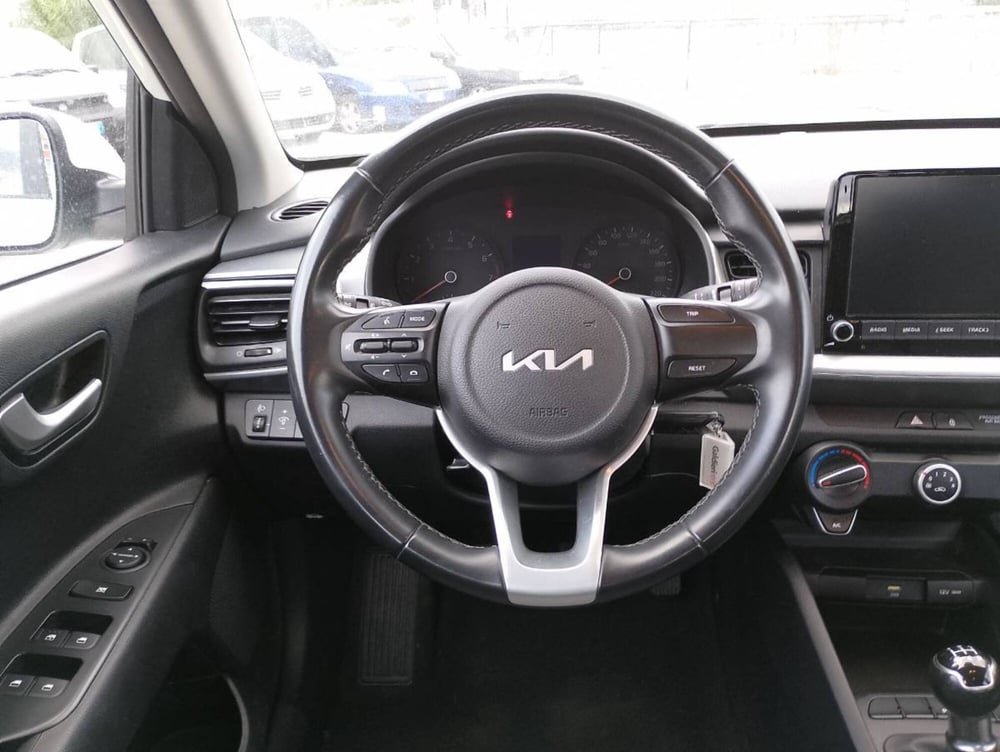 Kia Stonic usata a Salerno (6)