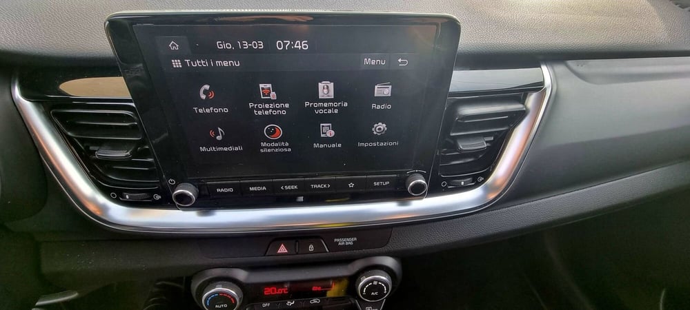 Kia Stonic usata a Salerno (16)