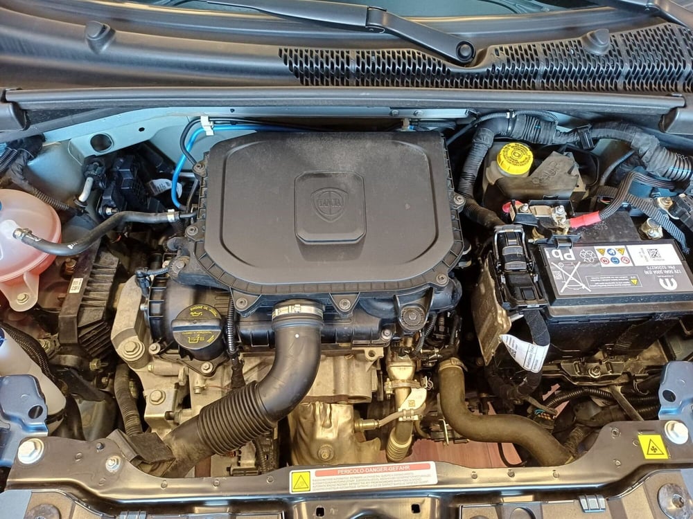 Lancia Ypsilon usata a Salerno (9)