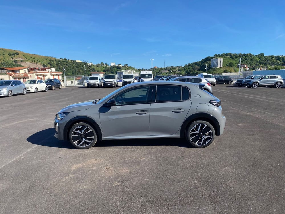 Peugeot 208 usata a Salerno (10)