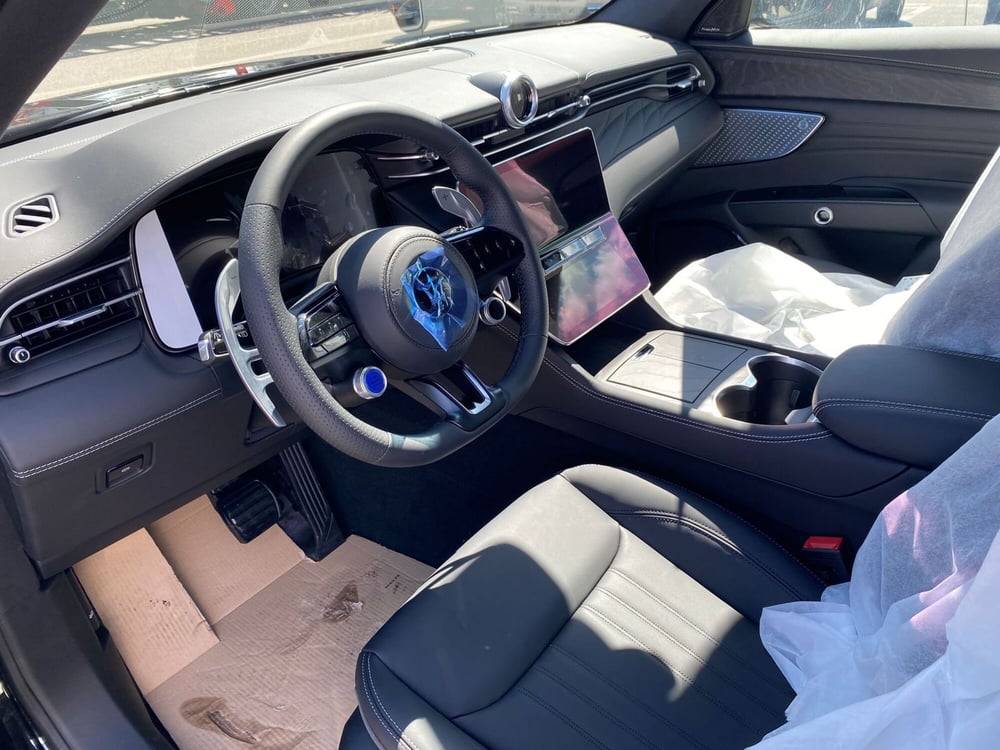 Maserati Grecale nuova a Salerno (8)