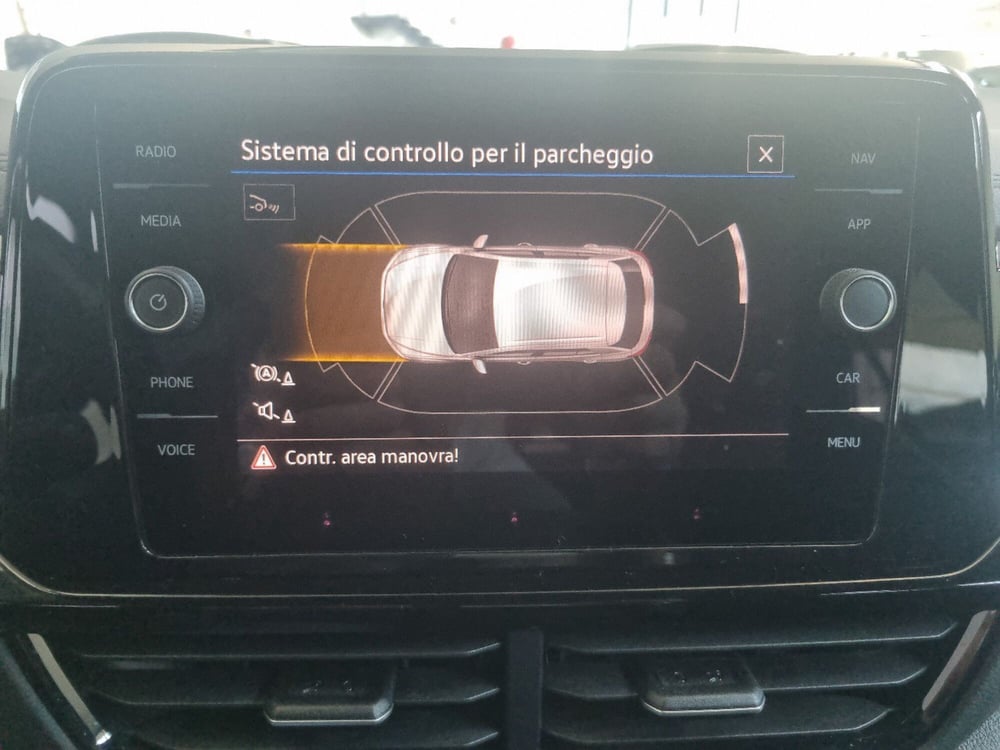 Volkswagen T-Roc usata a Vicenza (17)