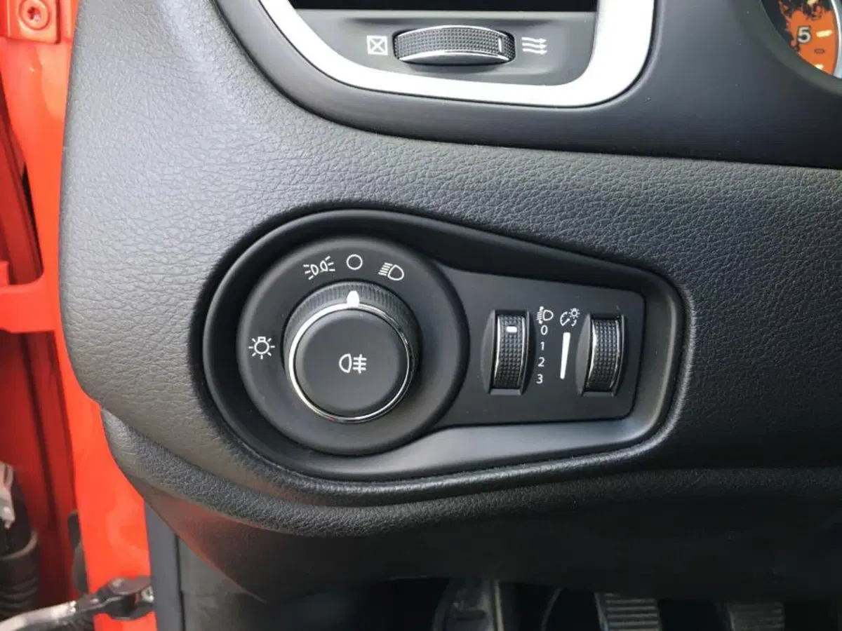 Jeep Renegade usata a Cuneo (17)