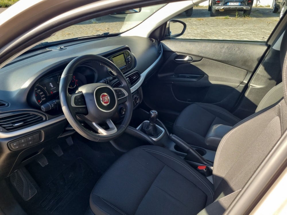Fiat Tipo usata a Lucca (6)