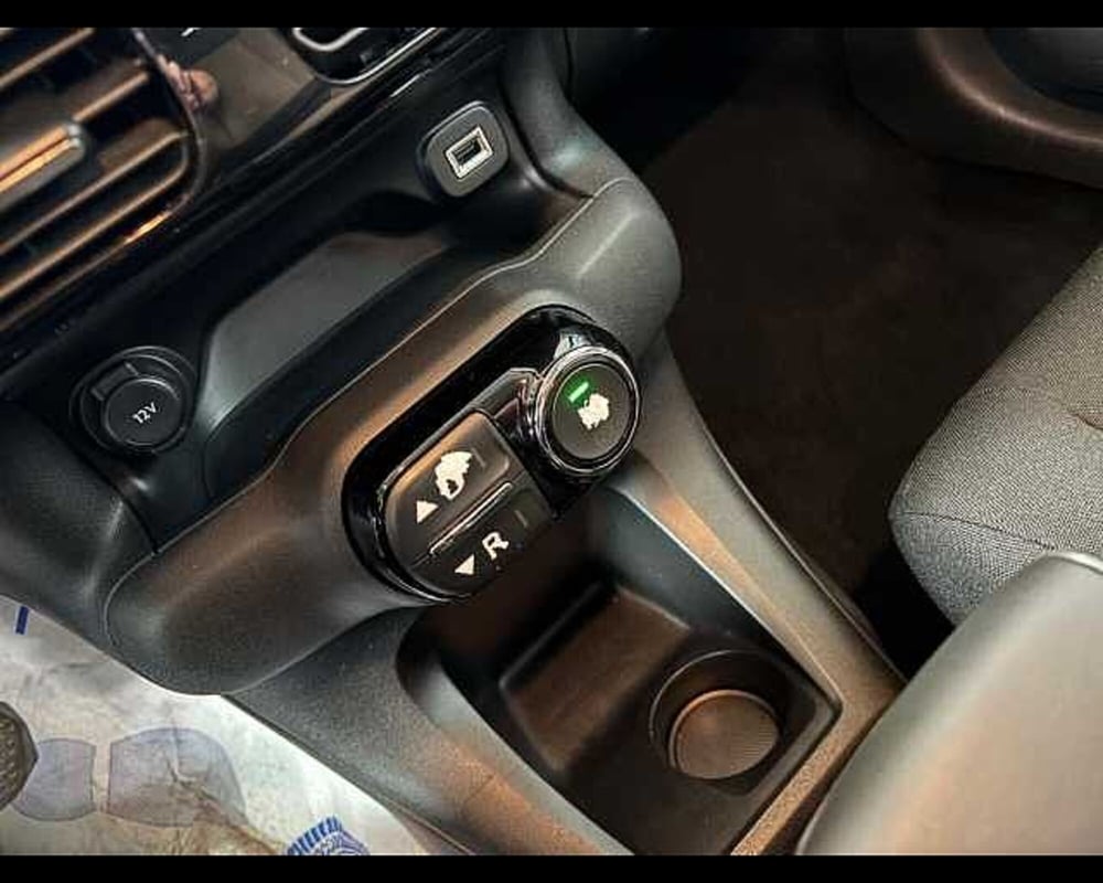 Citroen C4 Cactus usata a Milano (15)