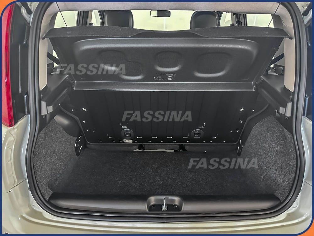 Fiat Panda nuova a Milano (11)