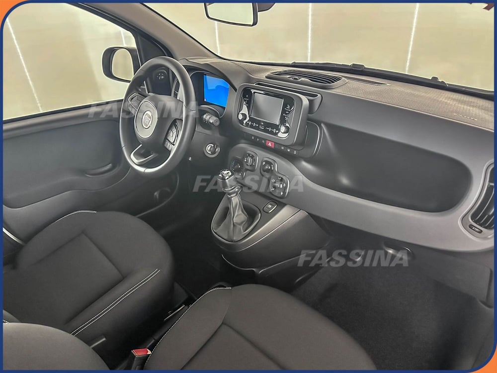 Fiat Panda nuova a Milano (12)