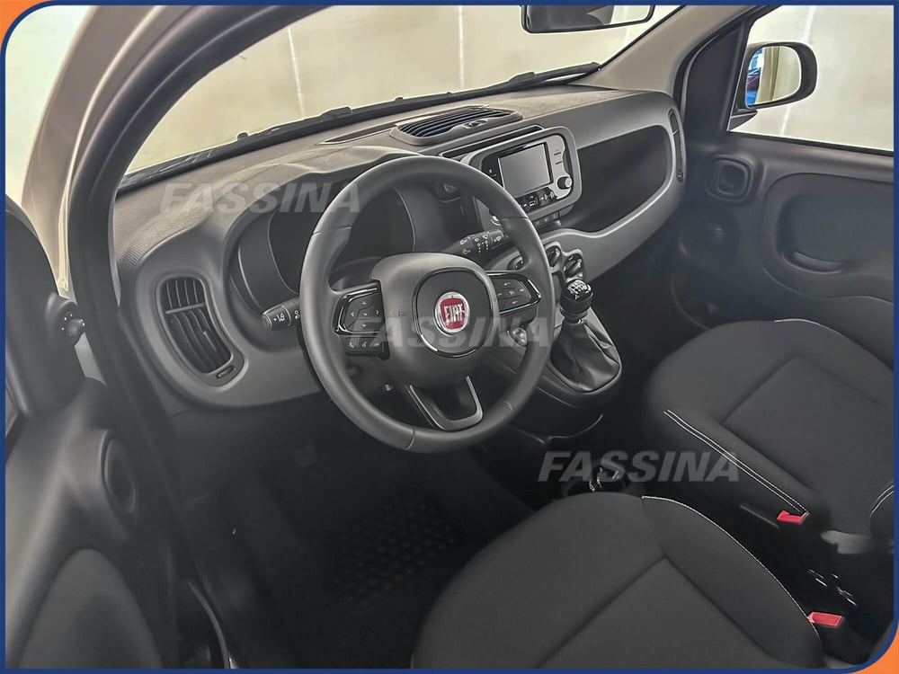 Fiat Panda nuova a Milano (9)