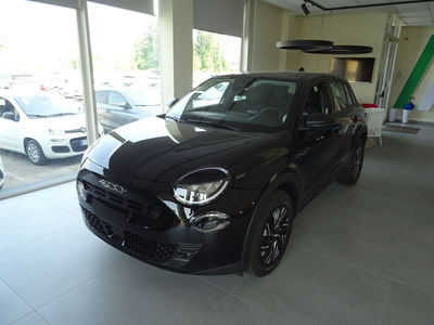 Fiat 600 1.2 hybrid 110cv auto nuova a Lucca
