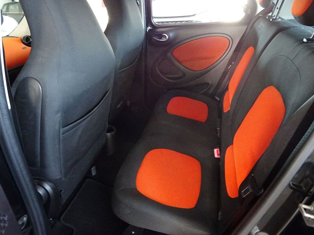 smart forfour usata a Lucca (14)
