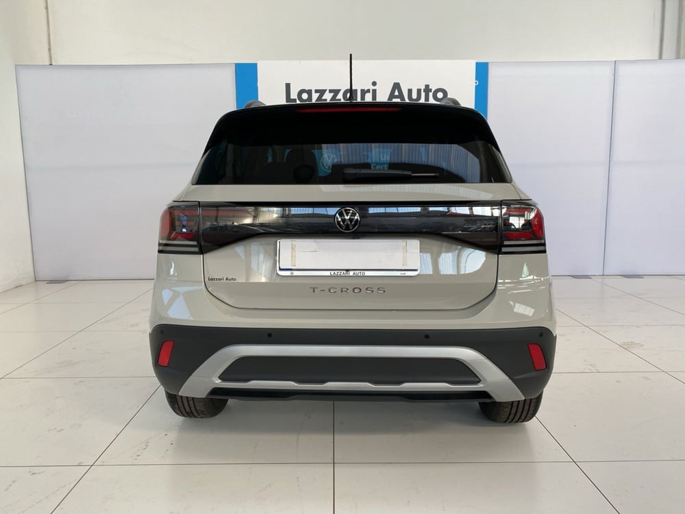 Volkswagen T-Cross nuova a Lodi (5)