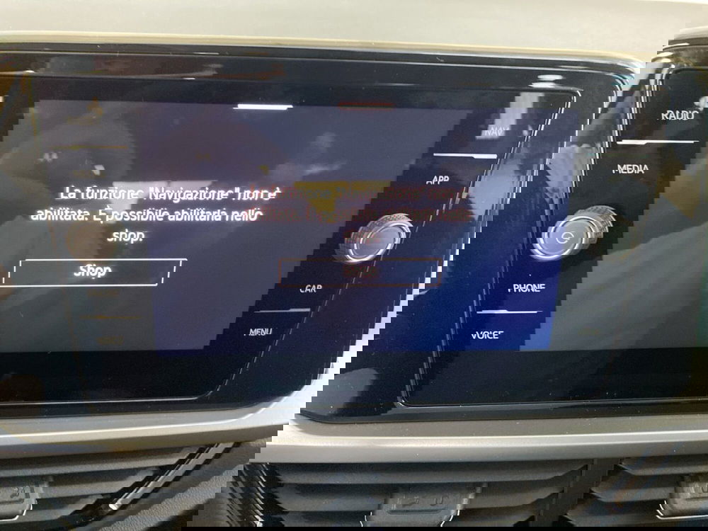 Volkswagen T-Roc nuova a Lodi (15)