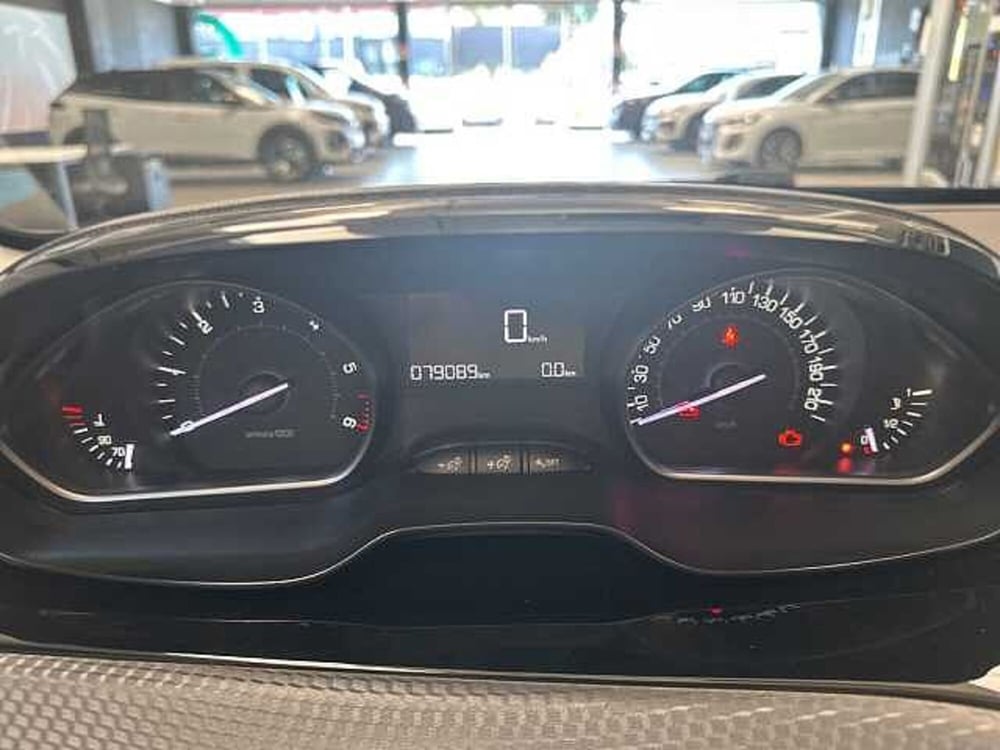 Peugeot 2008 usata a Ravenna (9)